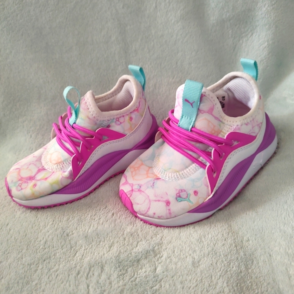 Puma Kids Pacer Future Sneaker, Toddler Girl's Size 5C, Purple White NWOB
